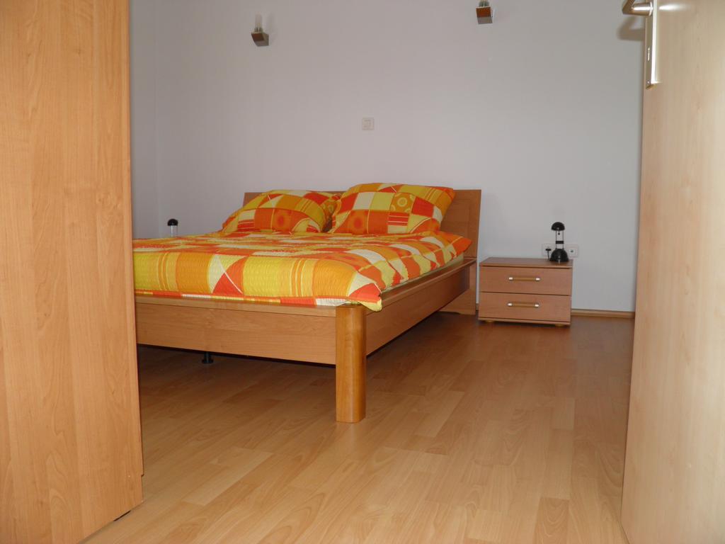 Apartmani Galeb Biograd Na Moru Exterior foto