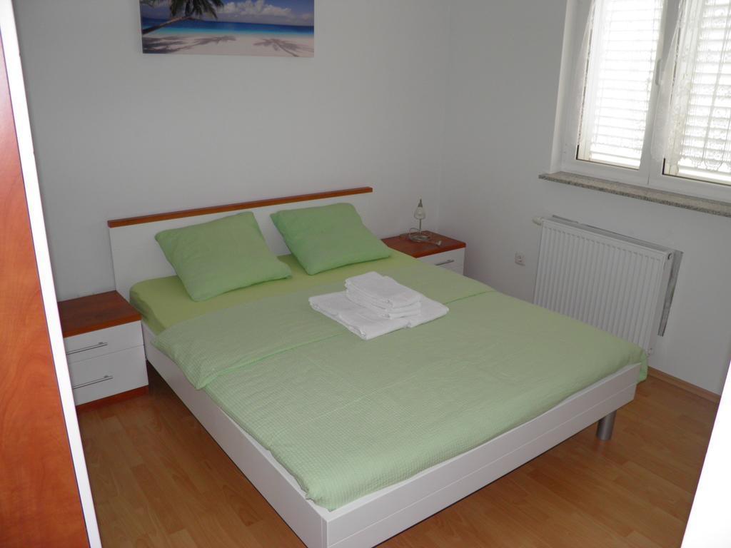 Apartmani Galeb Biograd Na Moru Exterior foto