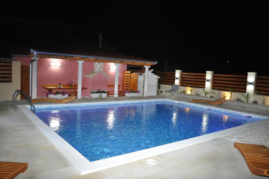 Apartmani Galeb Biograd Na Moru Exterior foto