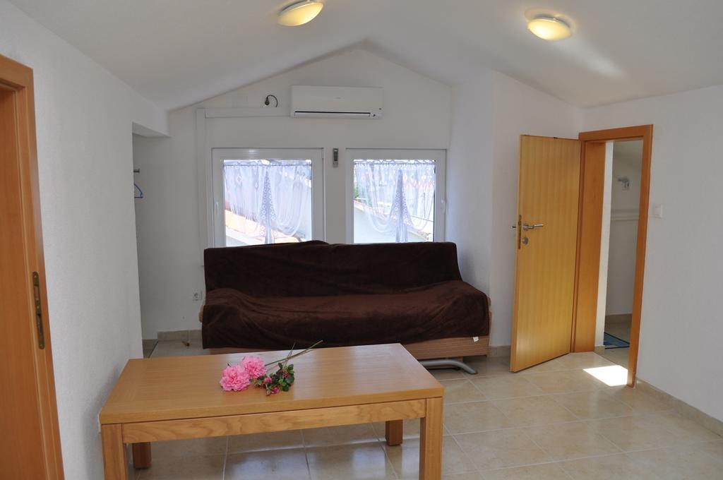 Apartmani Galeb Biograd Na Moru Exterior foto