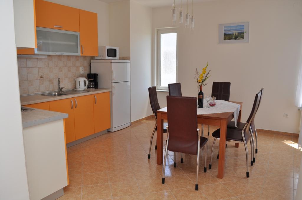 Apartmani Galeb Biograd Na Moru Exterior foto